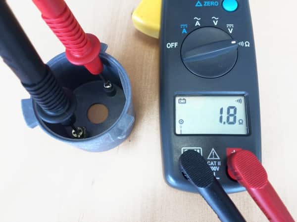 injection de plastique conducteur electrique Injection de matière plastique conductrice electrique