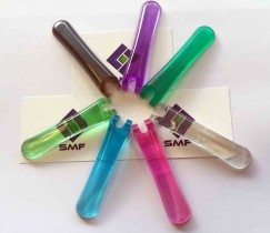 injection plastique tranparent coloré couleur Fabrication pièces en moulage par injection plastique effet transparent couleur